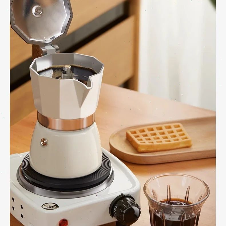 Pour Over Kettle - Round-bottomed Moka Pot Single Valve Small